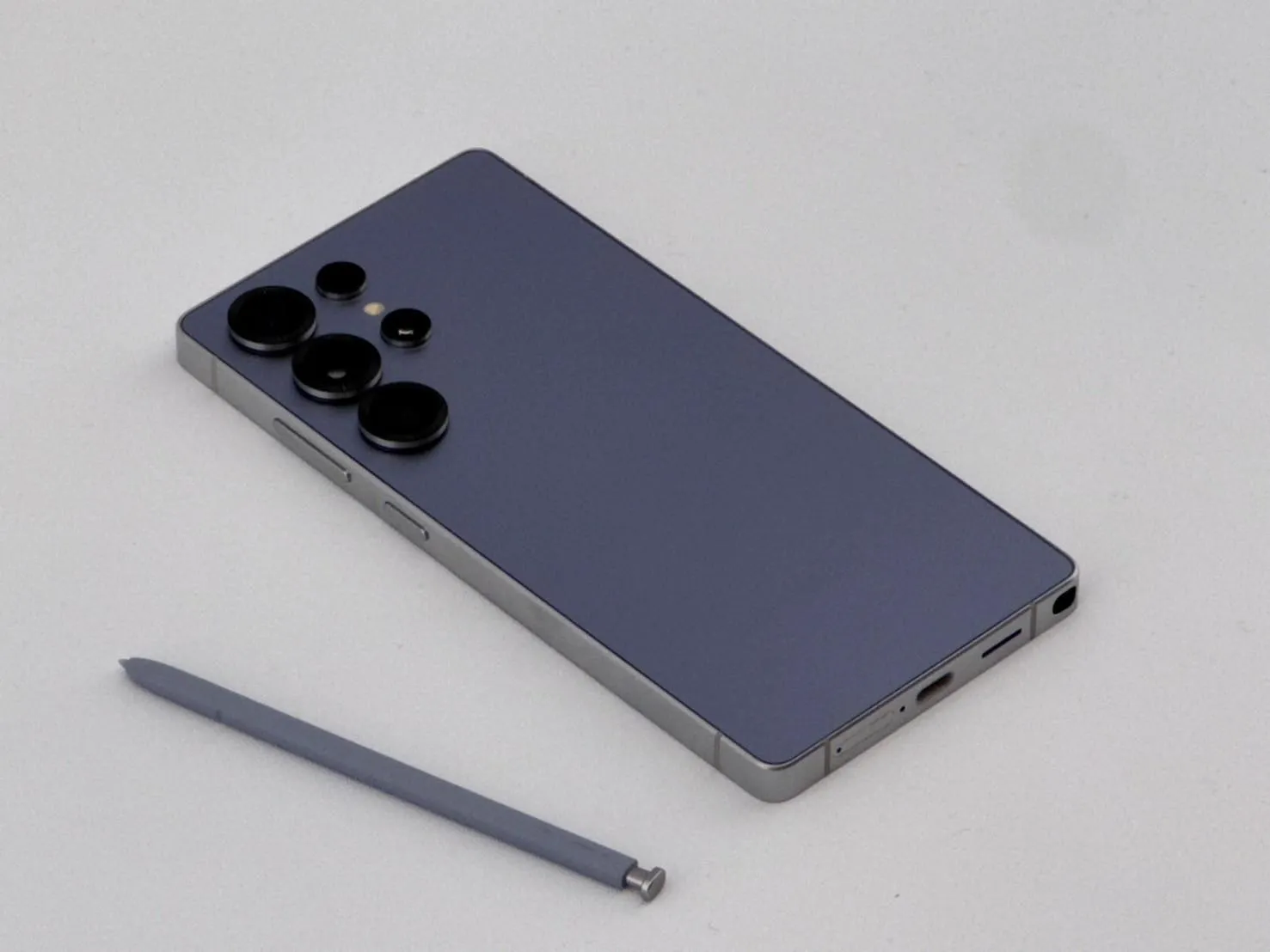 Samsung Galaxy S25 Ultra: Bước Tiến Vượt Bậc Trong Công Nghệ AI